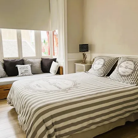 Cosy Française Appartement *